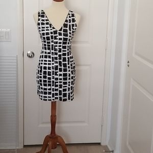 Windsor black and white sequence dress,bust 34inch